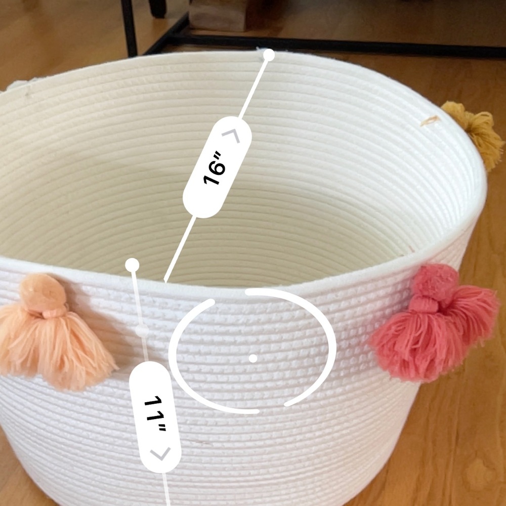 Woven Basket Rope Tassel Storage Basket, Large - Picture 2 of 2